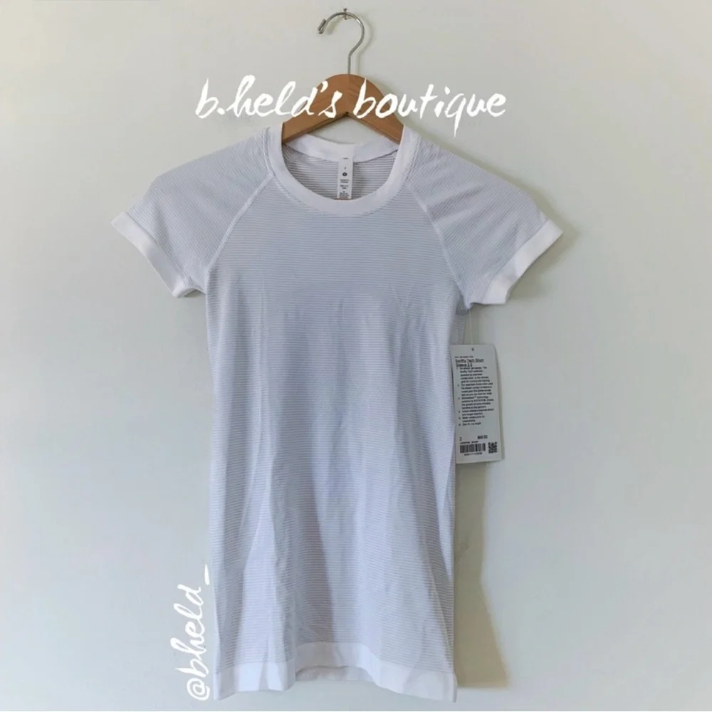 lululemon Swiftly Tech Short Sleeve Shirt 2.0 in White/White Size 2 New NWT